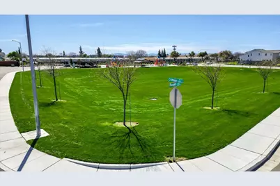 1415 Crimson Ln, Manteca, CA 95336 - Photo 52