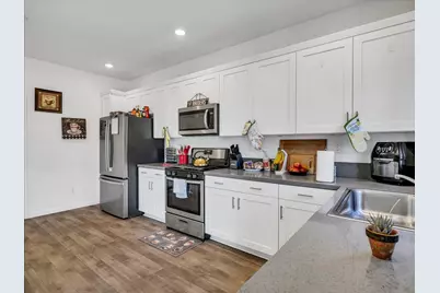 1415 Crimson Ln, Manteca, CA 95336 - Photo 20