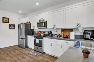 1415 Crimson Ln, Manteca, CA 95336 - Photo 20