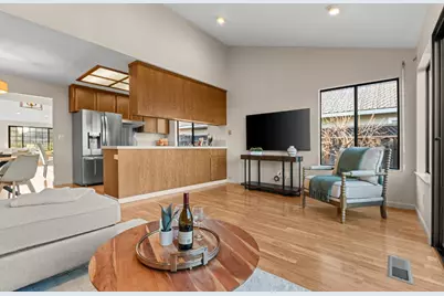 4426 Desin Dr, San Jose, CA 95118 - Photo 16