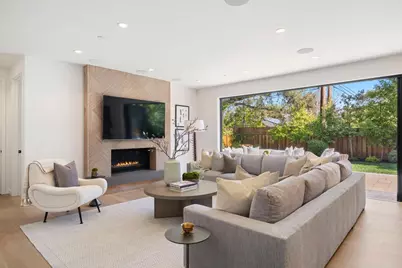 311 Linfield Dr, Menlo Park, CA 94025 - Photo 28