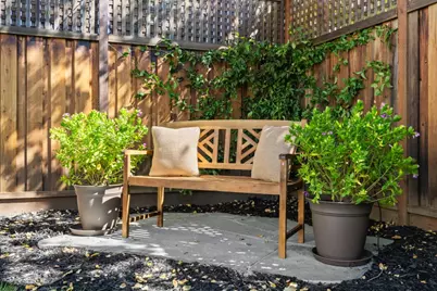 311 Linfield Dr, Menlo Park, CA 94025 - Photo 38