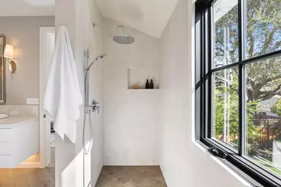 311 Linfield Dr, Menlo Park, CA 94025 - Photo 54