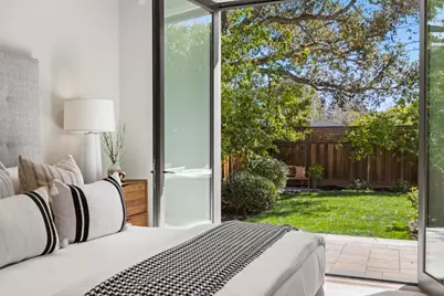 311 Linfield Dr, Menlo Park, CA 94025 - Photo 40