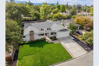 13755 Dolphin Dr, Saratoga, CA 95070 - Photo 30