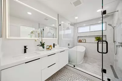 13755 Dolphin Dr, Saratoga, CA 95070 - Photo 16