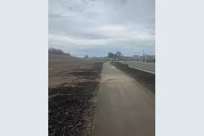 1045 Osprey Dr, Lathrop, CA 95330 - Photo 48