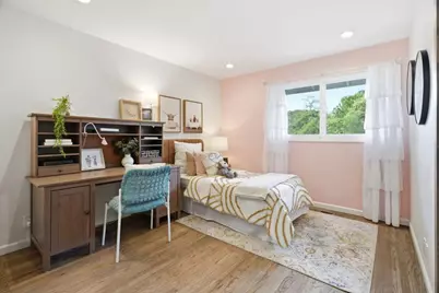 13525 Surrey Ln, Saratoga, CA 95070 - Photo 20