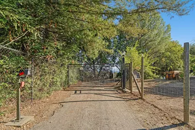 24854 Skyland Rd, Los Gatos, CA 95033 - Photo 48