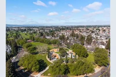 1302 Fairway Entrance Dr, San Jose, CA 95131 - Photo 26