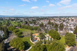 1302 Fairway Entrance Dr, San Jose, CA 95131 - Photo 26