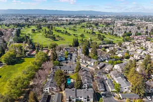 1302 Fairway Entrance Dr, San Jose, CA 95131 - Photo 24