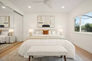 1302 Fairway Entrance Dr, San Jose, CA 95131 - Photo 10