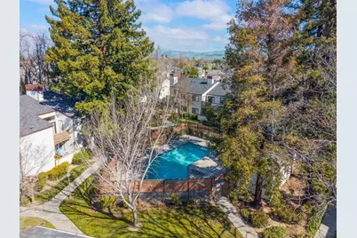 1302 Fairway Entrance Dr, San Jose, CA 95131 - Photo 28