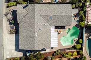 1683 Escalante Way, Burlingame, CA 94010 - Photo 12