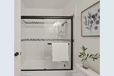 2571 Gumdrop Dr, San Jose, CA 95148 - Photo 32