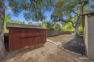 1665 Middlefield Rd, Palo Alto, CA 94301 - Photo 30
