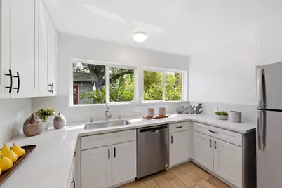 1665 Middlefield Rd, Palo Alto, CA 94301 - Photo 14