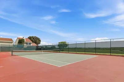 32 Lido Cir, Redwood City, CA 94065 - Photo 62