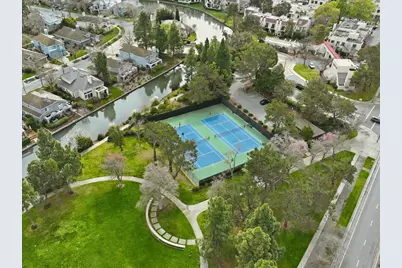 32 Lido Cir, Redwood City, CA 94065 - Photo 68