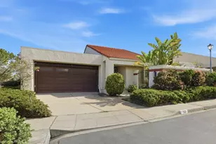 32 Lido Cir, Redwood City, CA 94065 - Photo 2