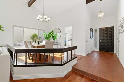 32 Lido Cir, Redwood City, CA 94065 - Photo 14