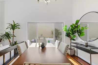 32 Lido Cir, Redwood City, CA 94065 - Photo 22