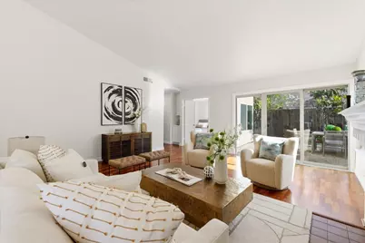 32 Lido Cir, Redwood City, CA 94065 - Photo 10