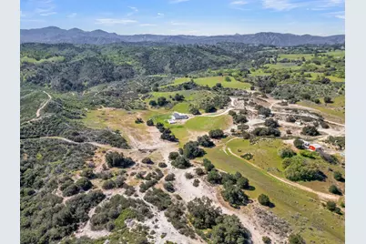 53330 Smith Rd, Bradley, CA 93426 - Photo 10