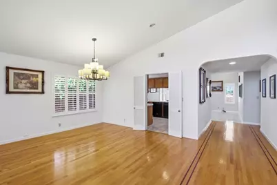 2836 Broken Oak Ct, San Jose, CA 95148 - Photo 10