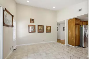 2836 Broken Oak Ct, San Jose, CA 95148 - Photo 12