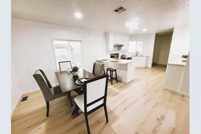 128 Chateau La Salle Dr 128, San Jose, CA 95111 - Photo 8