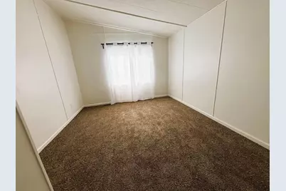 128 Chateau La Salle Dr 128, San Jose, CA 95111 - Photo 22