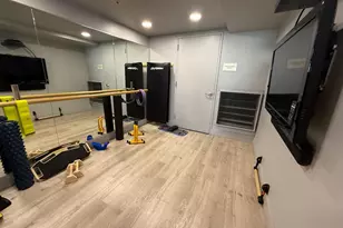 38 N Almaden Blvd 1906, San Jose, CA 95110 - Photo 48