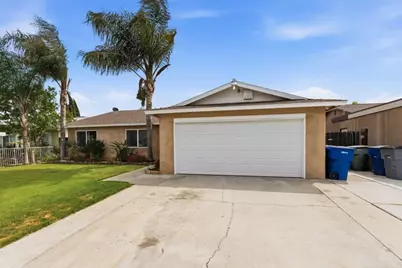 5850 E Ramona Ave, Fresno, CA 93727 - Photo 1