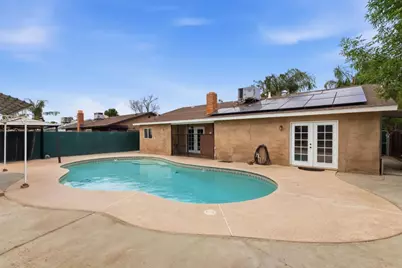 5850 E Ramona Ave, Fresno, CA 93727 - Photo 16