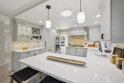 646 Oneida Dr, Sunnyvale, CA 94087 - Photo 16