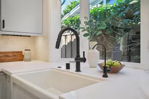 646 Oneida Dr, Sunnyvale, CA 94087 - Photo 18