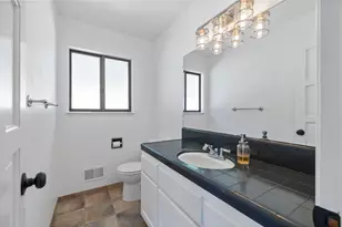 25435 Hutchinson Rd, Los Gatos, CA 95033 - Photo 14