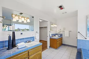 2734 Summit Dr, Burlingame, CA 94010 - Photo 40