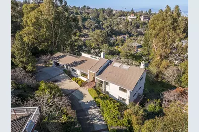 2734 Summit Dr, Burlingame, CA 94010 - Photo 2