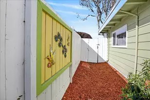 22 Melway Cir, Monterey, CA 93940 - Photo 40