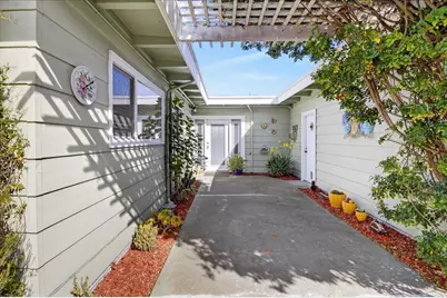 22 Melway Cir, Monterey, CA 93940 - Photo 38