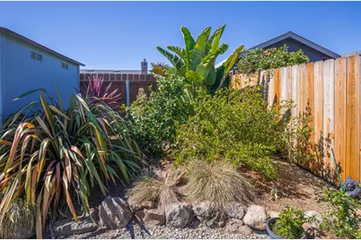 569 Cedar Dr, Watsonville, CA 95076 - Photo 28