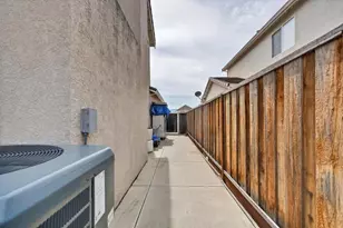 730 Calais Dr, Hollister, CA 95023 - Photo 42