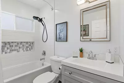 1392 Mantelli Dr, Gilroy, CA 95020 - Photo 14