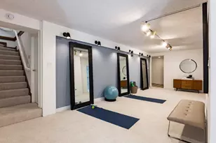 927 Continental Dr, Menlo Park, CA 94025 - Photo 24