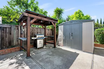 582 Oldbrook Ct, San Jose, CA 95111 - Photo 36