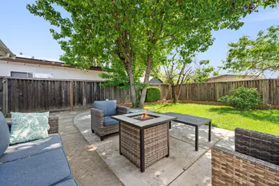 582 Oldbrook Ct, San Jose, CA 95111 - Photo 40