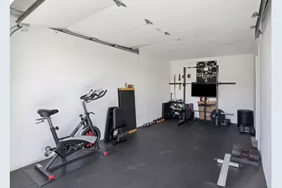 166 E Humboldt St, San Jose, CA 95112 - Photo 28